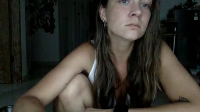 Gallery image thumbnail from Qi_ra's myfreecams stream on, 01/12/2025, 10:48 image 18 of 20