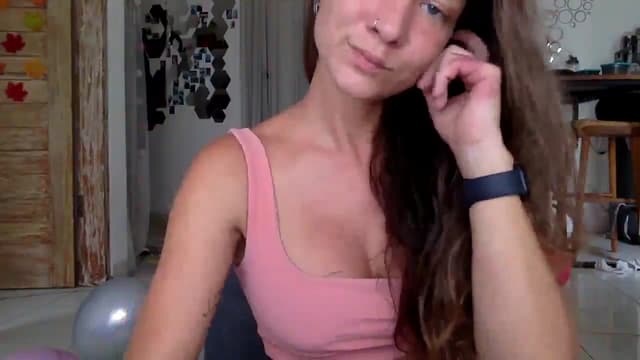 Gallery image thumbnail from Qi_ra's myfreecams stream on, 01/21/2025, 07:51 image 3 of 20