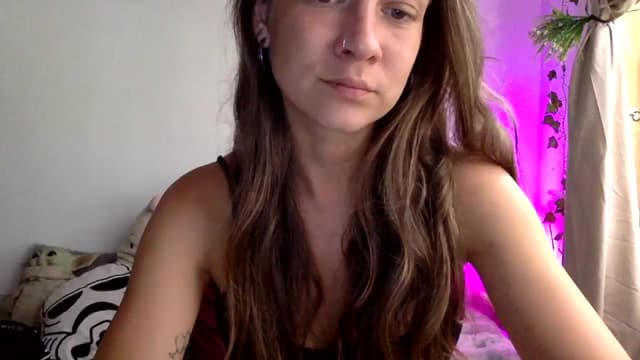 Gallery image thumbnail from Qi_ra's myfreecams stream on, 02/26/2025, 10:27 image 14 of 20