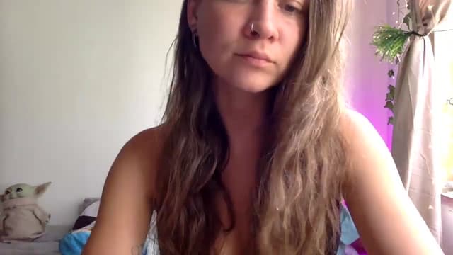 Gallery image thumbnail from Qi_ra's myfreecams stream on, 03/23/2025, 09:09 image 8 of 20