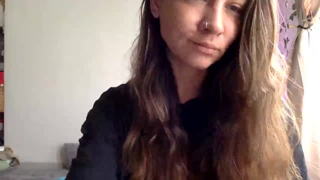 Gallery image thumbnail from Qi_ra's myfreecams stream on, 03/25/2025, 24:23 image 4 of 20