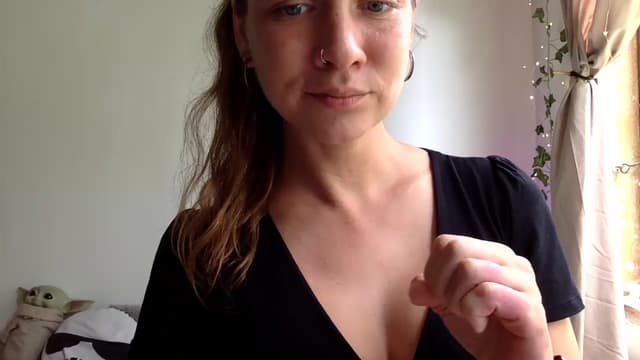 Gallery image thumbnail from Qi_ra's myfreecams stream on, 03/31/2025, 03:37 image 17 of 20