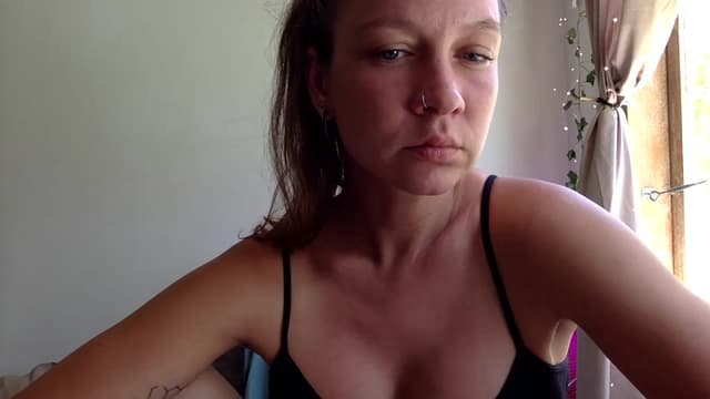 Gallery image thumbnail from Qi_ra's myfreecams stream on, 04/07/2025, 05:13 image 7 of 20