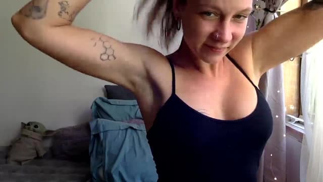 Gallery image thumbnail from Qi_ra's myfreecams stream on, 04/07/2025, 08:22 image 8 of 20