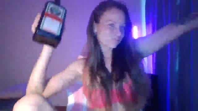 Gallery image thumbnail from Qi_ra's myfreecams stream on, 04/27/2025, 11:26 image 7 of 20