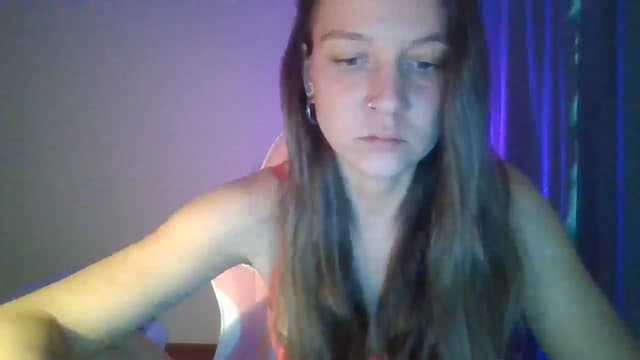 Gallery image thumbnail from Qi_ra's myfreecams stream on, 04/27/2025, 11:26 image 15 of 20