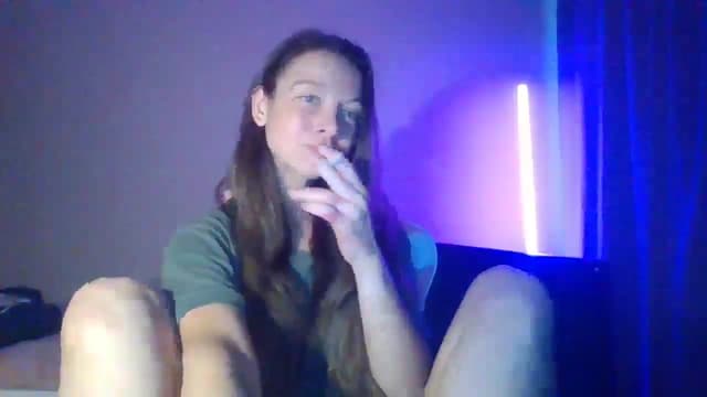Gallery image thumbnail from Qi_ra's myfreecams stream on, 04/28/2025, 06:21 image 14 of 20