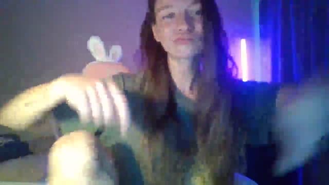 Gallery image thumbnail from Qi_ra's myfreecams stream on, 04/28/2025, 06:21 image 7 of 20