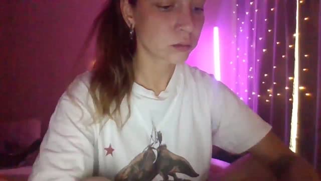 Gallery image thumbnail from Qi_ra's myfreecams stream on, 04/29/2025, 16:06 image 13 of 20