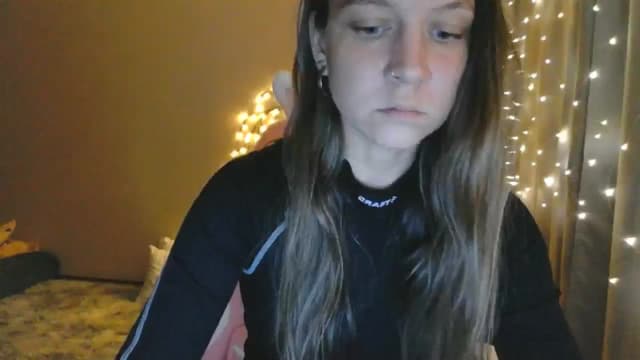 Gallery image thumbnail from Qi_ra's myfreecams stream on, 05/11/2025, 24:00 image 8 of 20