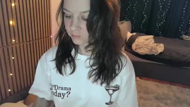 Gallery image thumbnail from Qi_ra's myfreecams stream on, 02/28/2026, 20:11 image 3 of 20