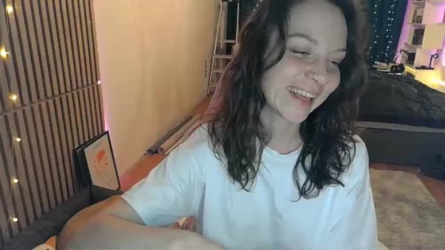 Gallery image thumbnail from Qi_ra's myfreecams stream on, 03/02/2026, 19:51 image 1 of 20