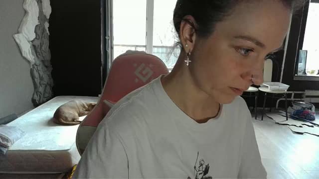 Gallery image thumbnail from Qi_ra's myfreecams stream on, 04/14/2026, 08:58 image 14 of 20