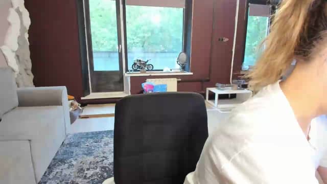 Gallery image thumbnail from Qi_ra's myfreecams stream on, 06/08/2026, 02:15 image 19 of 20