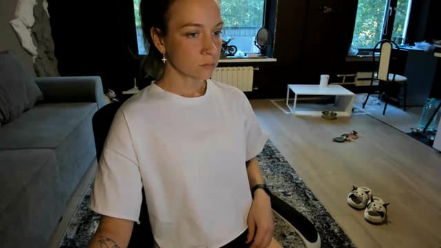 Gallery image thumbnail from Qi_ra's myfreecams stream on, 06/10/2026, 05:18 image 14 of 20