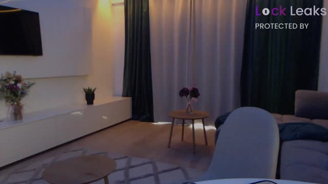 Gallery image thumbnail from Qu33n's myfreecams stream on, 10/07/2025, 07:52 image 8 of 20