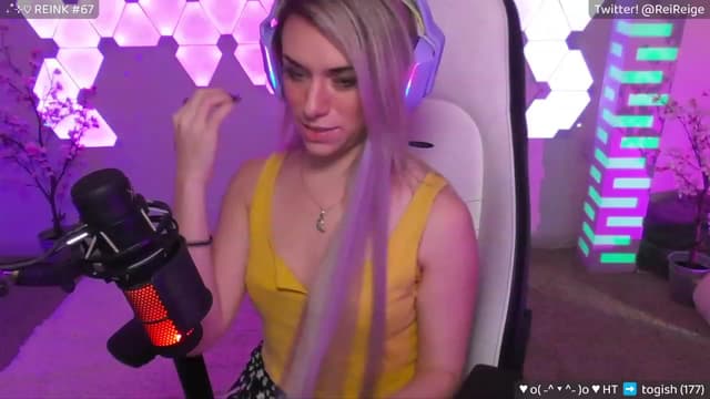 Gallery image thumbnail from Reige's myfreecams stream on, 03/24/2023, 06:48 image 2 of 20