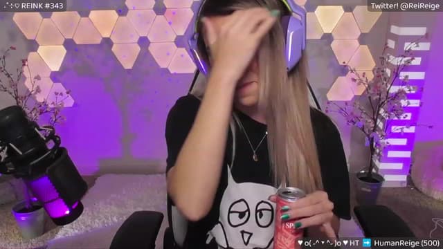 Gallery image thumbnail from Reige's myfreecams stream on, 08/13/2023, 08:03 image 14 of 20