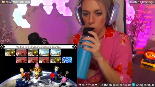 Gallery image thumbnail from Reige's myfreecams stream on, 11/13/2023, 08:07 image 12 of 20