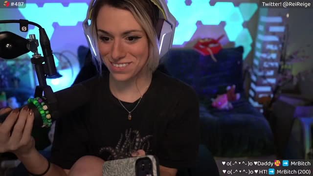 Gallery image thumbnail from Reige's myfreecams stream on, 09/22/2024, 18:27 image 2 of 20