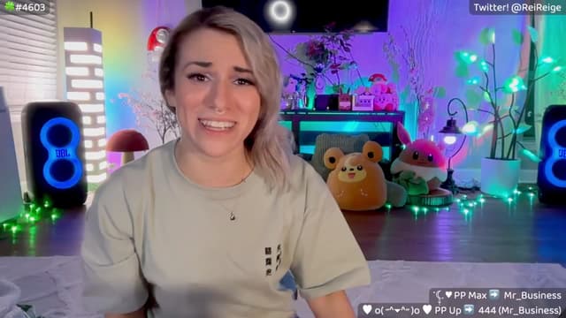 Gallery image thumbnail from Reige's myfreecams stream on, 04/12/2026, 11:54 image 4 of 20