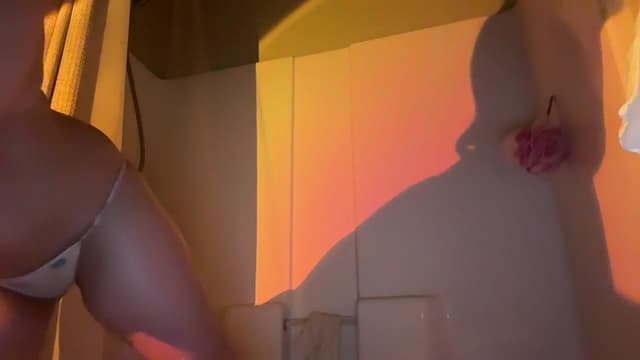 Gallery image thumbnail from SL00T's myfreecams stream on, 02/22/2026, 06:38 image 13 of 20