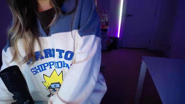 Gallery image thumbnail from Scout's myfreecams stream on, 04/14/2026, 02:57 image 19 of 20
