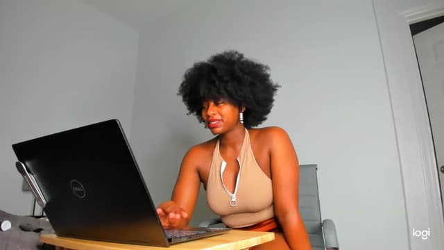 Gallery image thumbnail from Seven's myfreecams stream on, 11/29/2022, 02:26 image 6 of 20