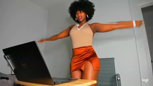 Gallery image thumbnail from Seven's myfreecams stream on, 11/29/2022, 02:26 image 8 of 20