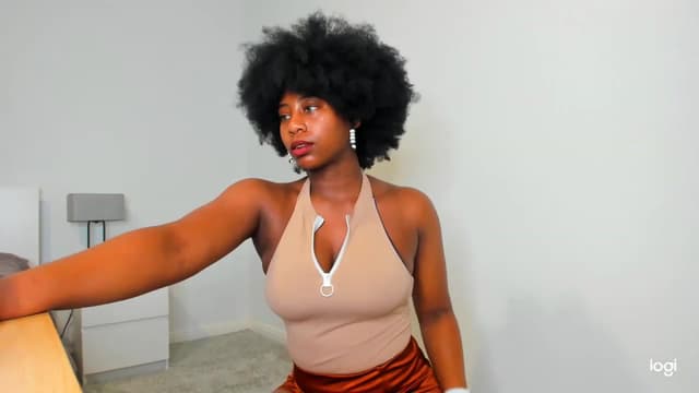 Gallery image thumbnail from Seven's myfreecams stream on, 11/29/2022, 02:26 image 16 of 20