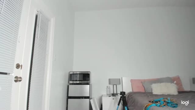Gallery image thumbnail from Seven's myfreecams stream on, 12/08/2022, 05:15 image 16 of 20