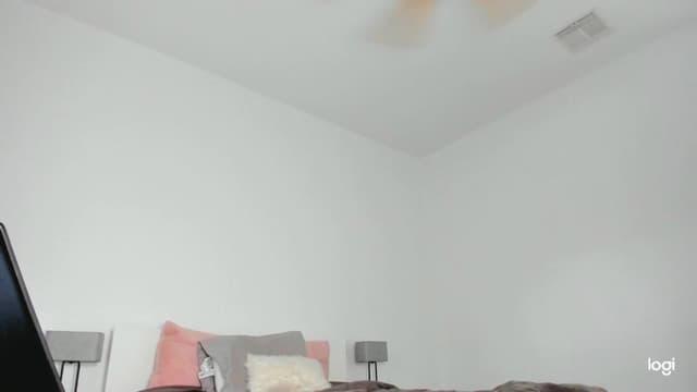Gallery image thumbnail from Seven's myfreecams stream on, 12/11/2022, 24:04 image 3 of 20