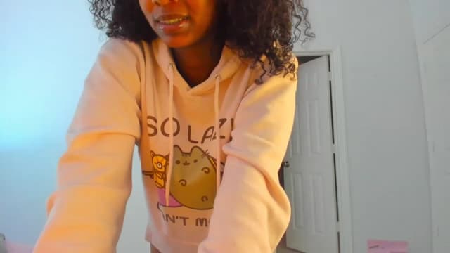 Gallery image thumbnail from Seven's myfreecams stream on, 02/05/2023, 05:54 image 7 of 20