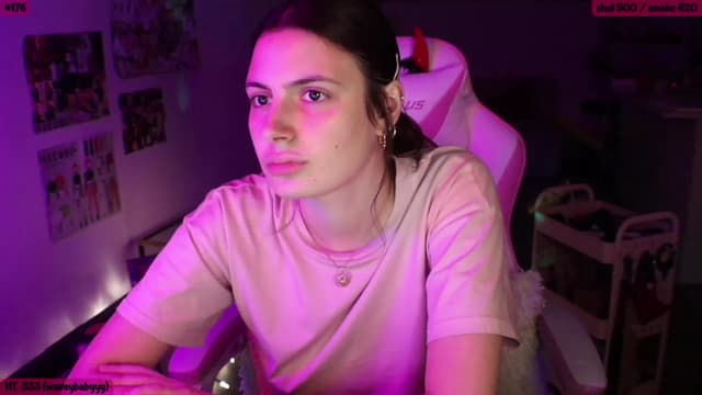 Gallery image thumbnail from SeySo's myfreecams stream on, 11/26/2022, 05:58 image 15 of 20