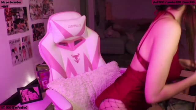 Gallery image thumbnail from SeySo's myfreecams stream on, 12/02/2022, 02:28 image 2 of 20