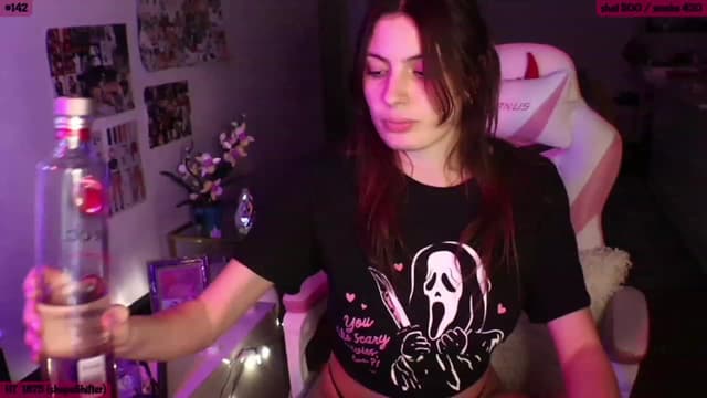 Gallery image thumbnail from SeySo's myfreecams stream on, 01/05/2023, 04:55 image 13 of 20