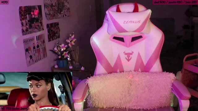 Gallery image thumbnail from SeySo's myfreecams stream on, 01/08/2023, 08:30 image 17 of 20