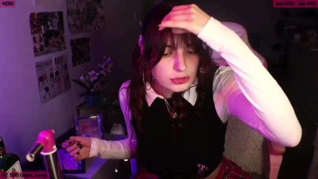 Gallery image thumbnail from SeySo's myfreecams stream on, 01/22/2023, 04:14 image 13 of 20