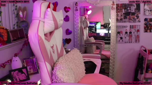 Gallery image thumbnail from SeySo's myfreecams stream on, 02/17/2023, 04:54 image 3 of 20