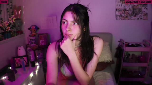 Gallery image thumbnail from SeySo's myfreecams stream on, 04/16/2023, 05:56 image 11 of 20