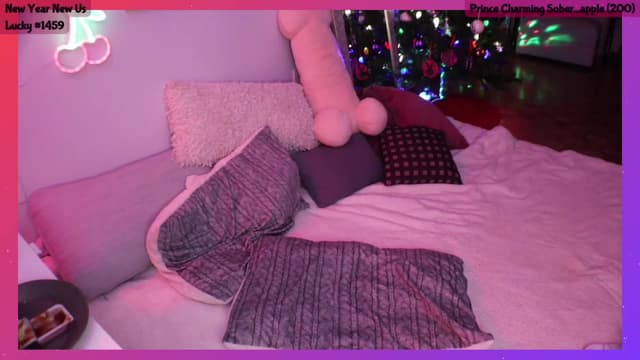 Gallery image thumbnail from Seynt's myfreecams stream on, 01/03/2024, 03:52 image 6 of 20