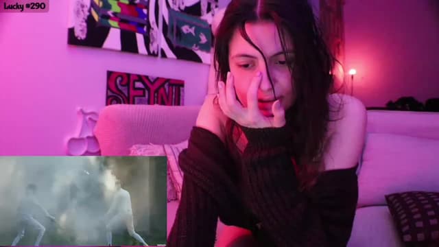 Gallery image thumbnail from Seynt's myfreecams stream on, 01/28/2024, 08:53 image 20 of 20