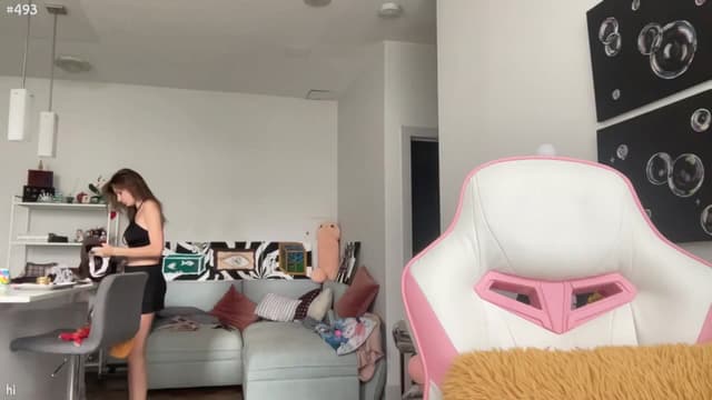 Gallery image thumbnail from Seynt's myfreecams stream on, 08/03/2024, 20:13 image 10 of 20