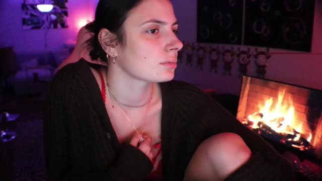 Gallery image thumbnail from Seynt's myfreecams stream on, 12/23/2024, 07:26 image 15 of 20