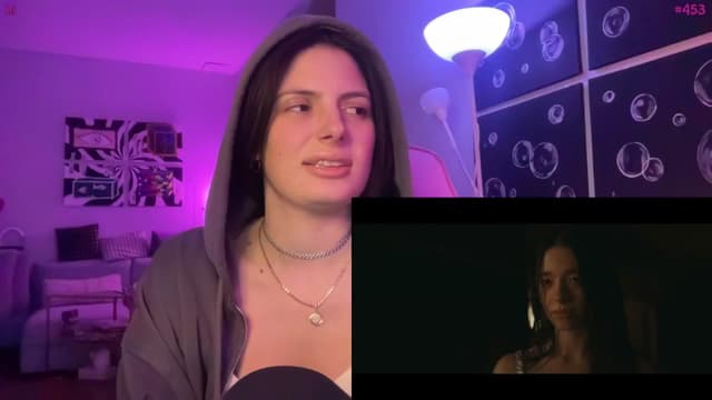 Gallery image thumbnail from Seynt's myfreecams stream on, 01/14/2025, 07:05 image 14 of 20