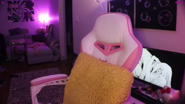 Gallery image thumbnail from Seynt's myfreecams stream on, 01/22/2025, 03:54 image 19 of 20