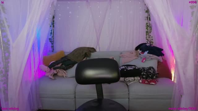 Gallery image thumbnail from Seynt's myfreecams stream on, 08/13/2025, 04:04 image 8 of 20