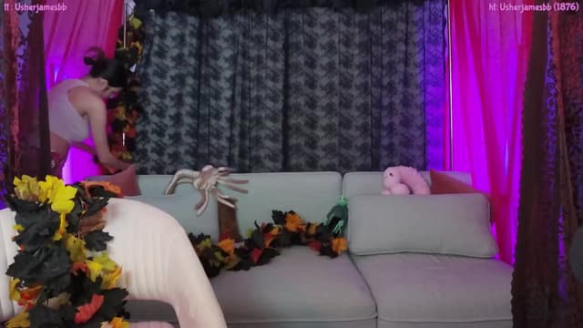 Gallery image thumbnail from Seynt's myfreecams stream on, 11/03/2025, 04:45 image 4 of 20