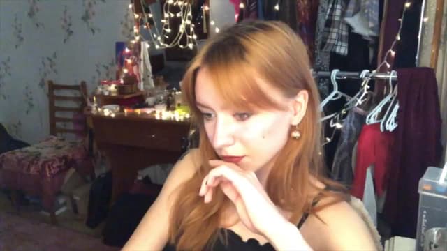 Gallery image thumbnail from Sia_A's myfreecams stream on, 08/12/2024, 10:14 image 17 of 20