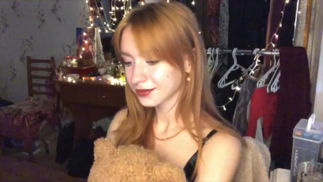Gallery image thumbnail from Sia_A's myfreecams stream on, 08/12/2024, 12:37 image 4 of 20